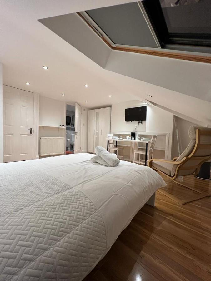 93 West Road Hotell London Eksteriør bilde