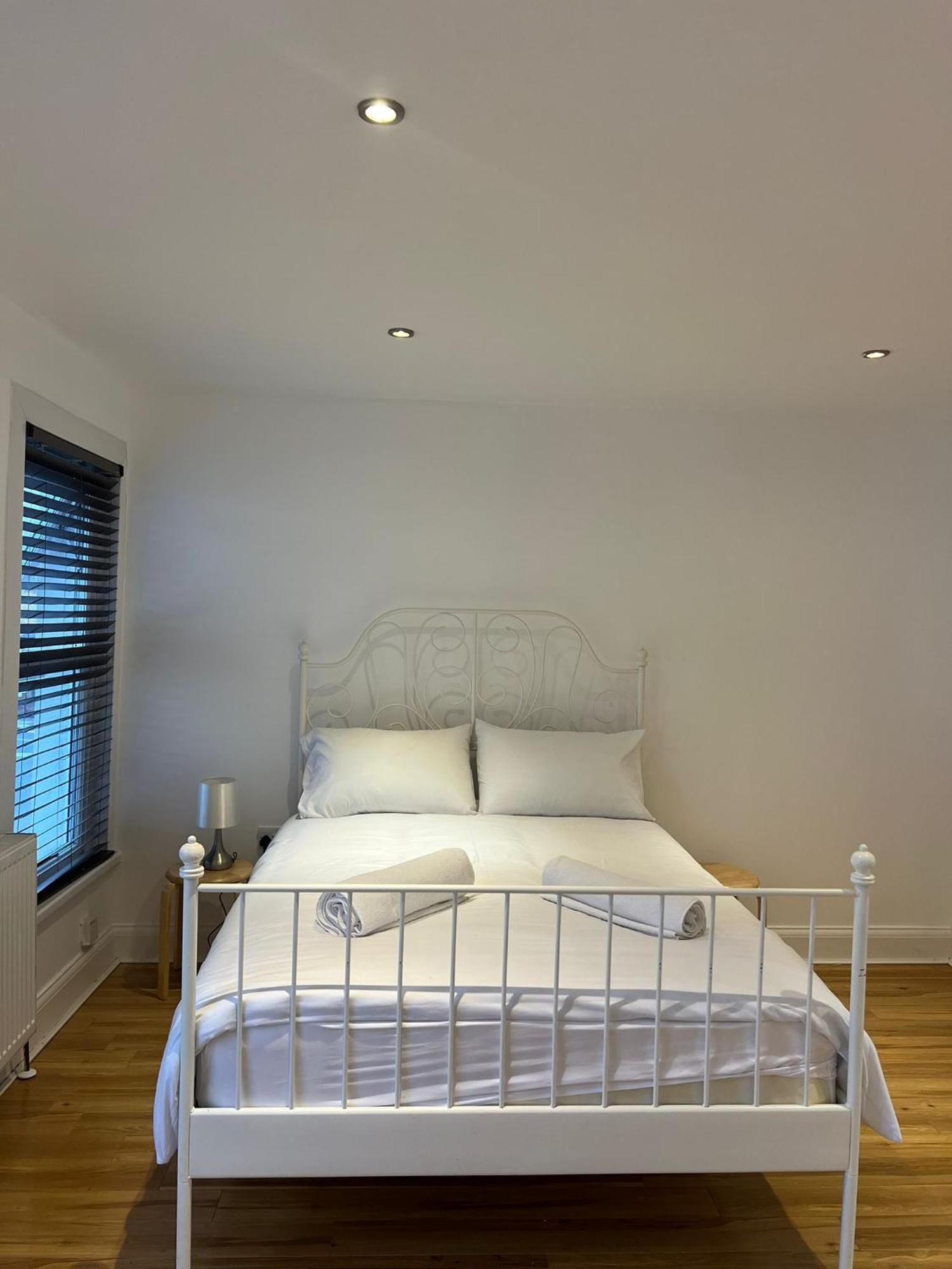 93 West Road Hotell London Eksteriør bilde